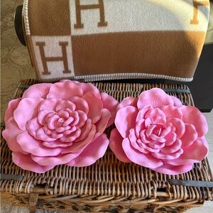 Pair of Pink Flower Wall Decor